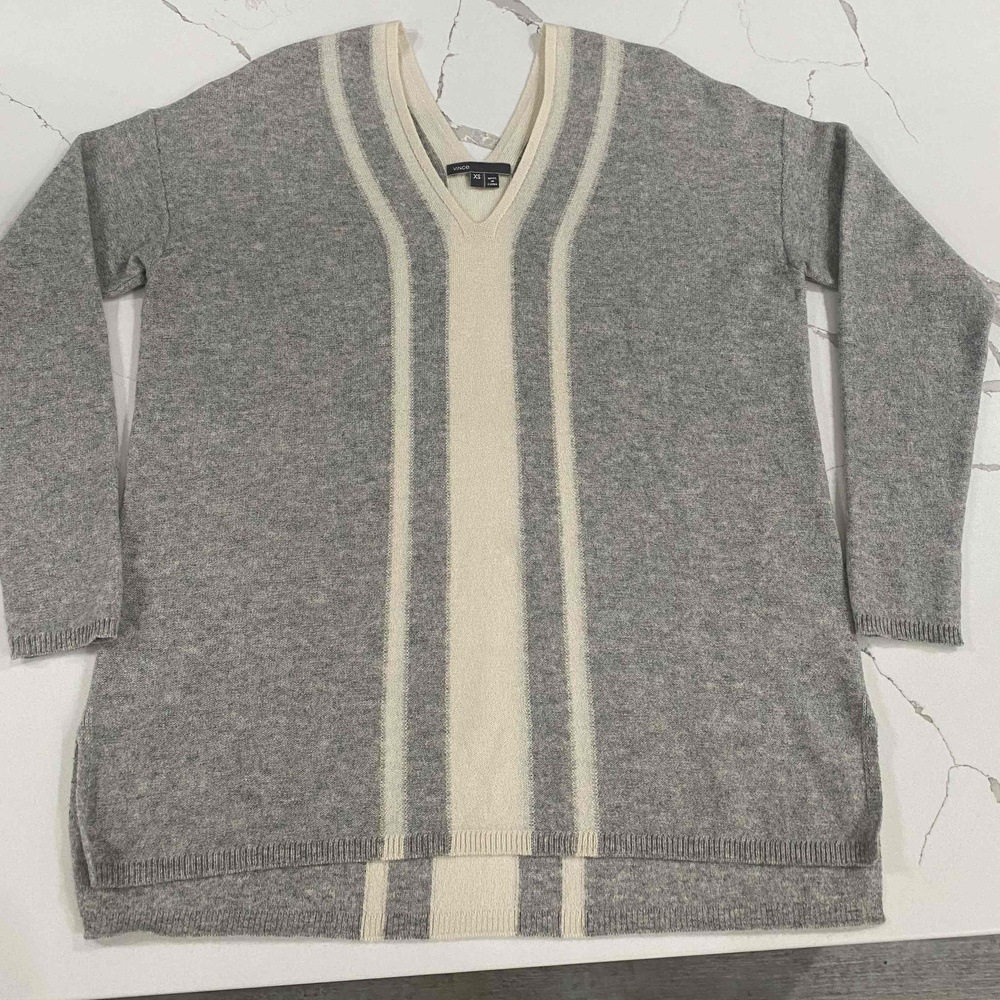 Vince Cashmere Gray/Cream Women Long‎ Sleeved Sweater XS, fit is more like M